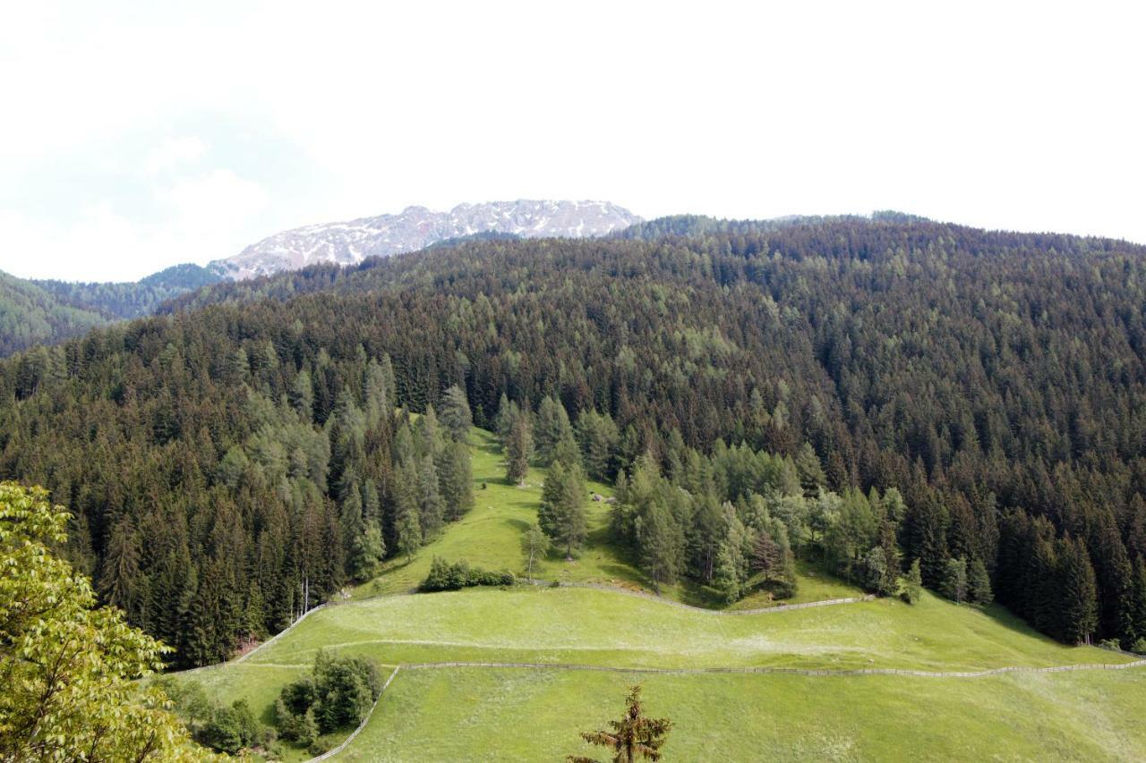 Schweinsteghof Urlaub Auf Dem Bauernhof Lägenhet Sarentino Exteriör bild