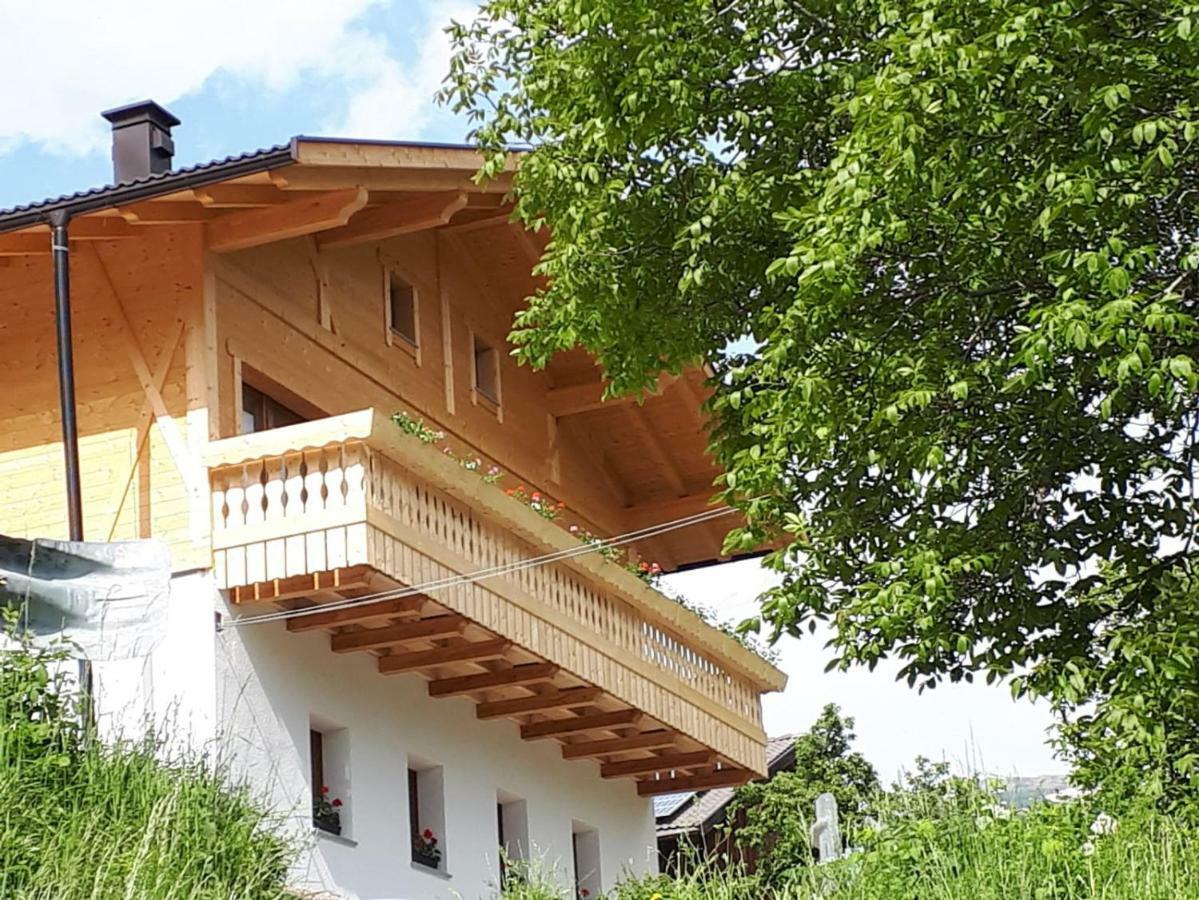 Schweinsteghof Urlaub Auf Dem Bauernhof Lägenhet Sarentino Exteriör bild